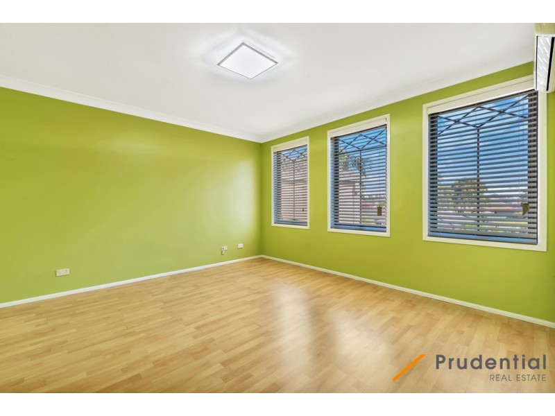 7 Cayley Place, Horningsea Park NSW 2171