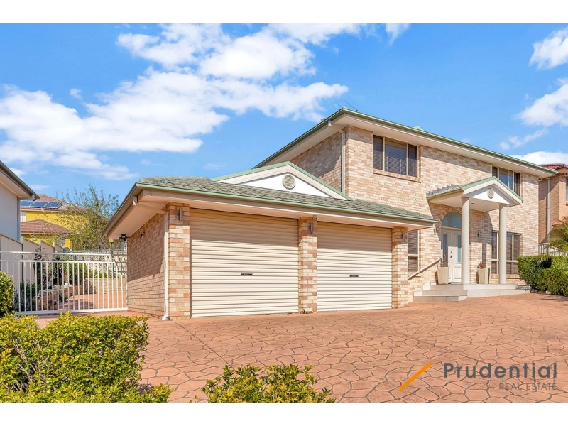 86 Greenway Drive, West Hoxton NSW 2171