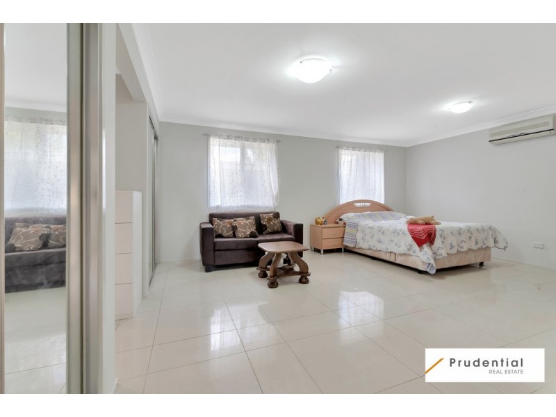 250 Whitford Road, Green Valley NSW 2168