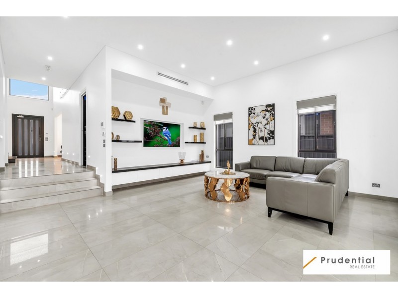 17 Walker Street, Oran Park NSW 2570