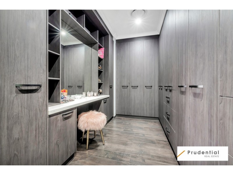 17 Walker Street, Oran Park NSW 2570