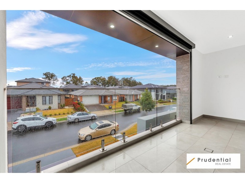 17 Walker Street, Oran Park NSW 2570