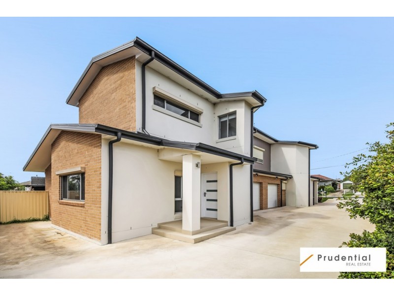 2/49 Rowe Avenue, Lurnea NSW 2170