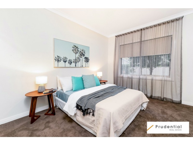 4 Wingham Avenue, Harrington Park NSW 2567