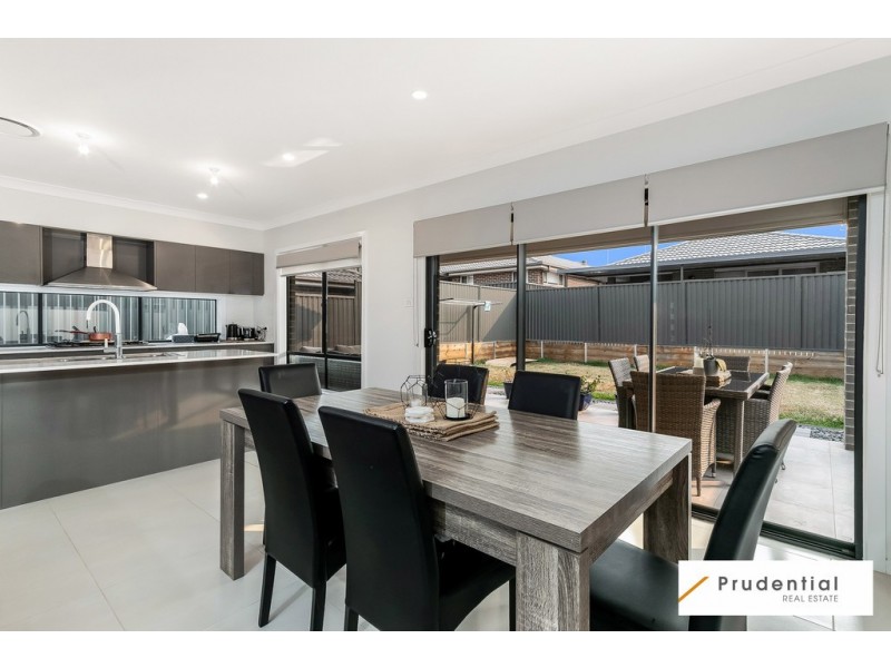 4 Greenhood Crescent, Denham Court NSW 2565