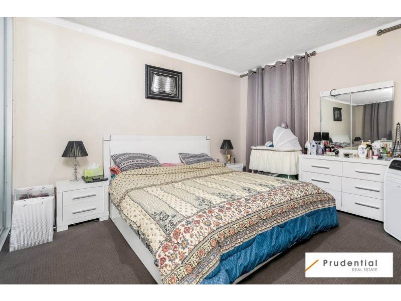 2/25 Norfolk Street, Liverpool NSW 2170