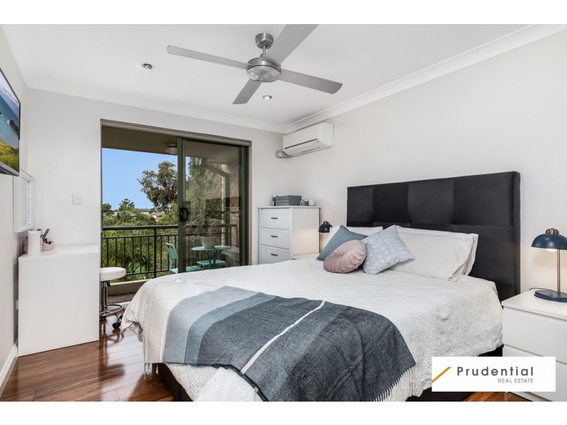 17/16 Frank Oliveri Drive, Chipping Norton NSW 2170