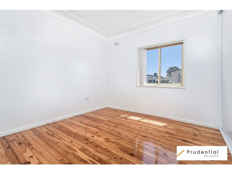 17 Dunbier Avenue, Lurnea NSW 2170