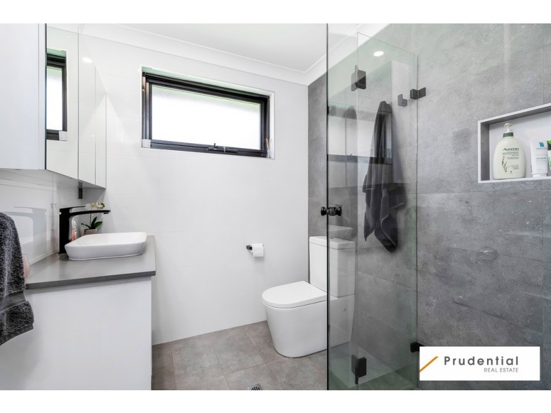 5 Cullens Place, Liverpool NSW 2170