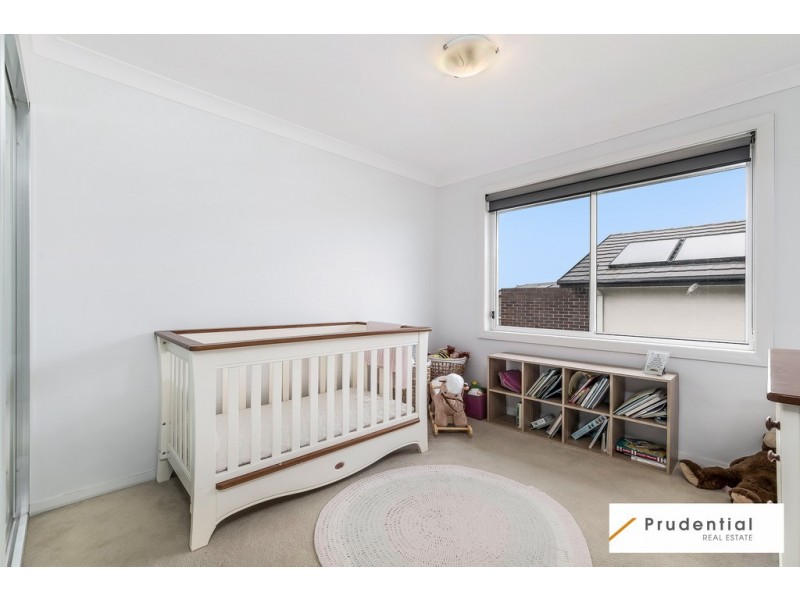 4 Horace Street, Middleton Grange NSW 2171