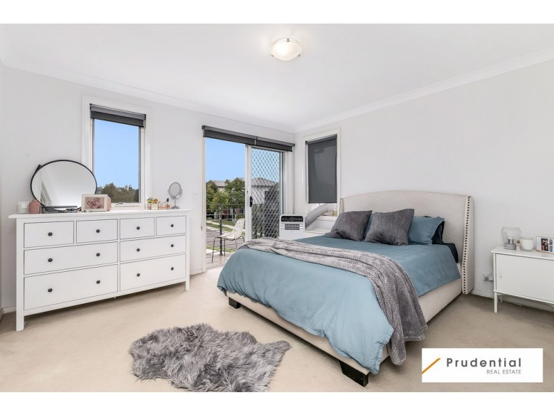 4 Horace Street, Middleton Grange NSW 2171