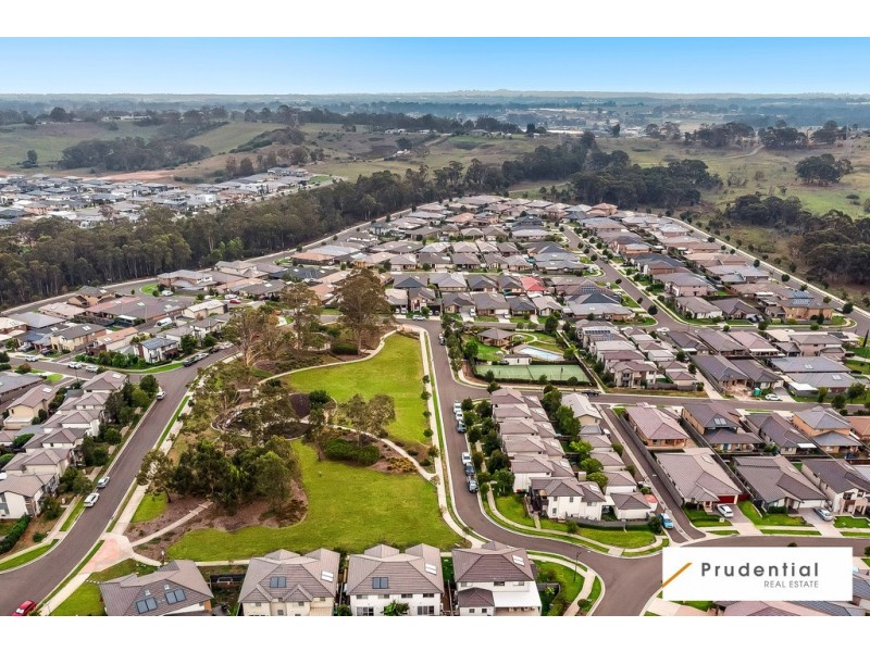 4 Horace Street, Middleton Grange NSW 2171