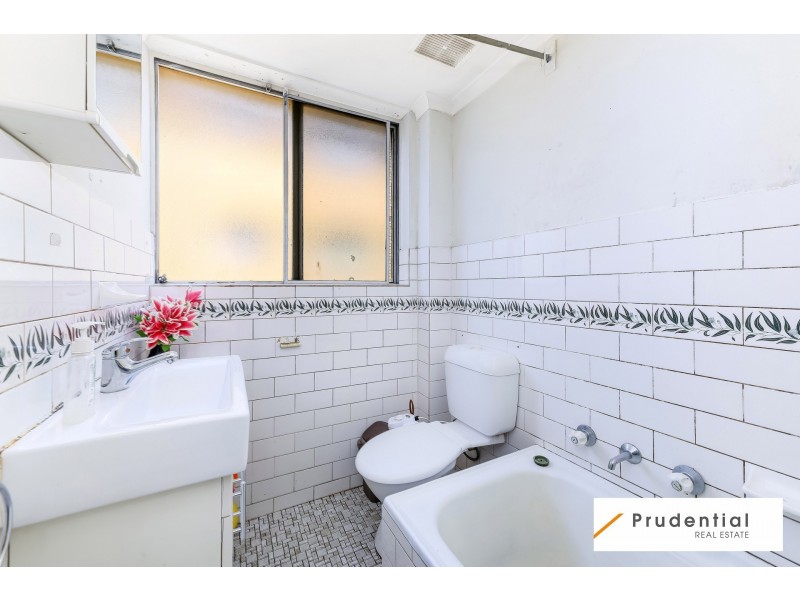 6/37 Castlereagh Street, Liverpool NSW 2170