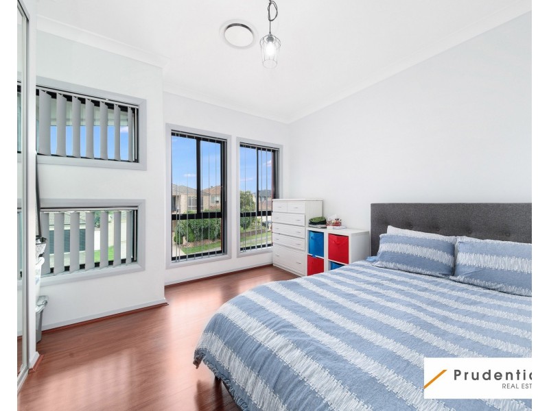 32 Boltons Street, Horningsea Park NSW 2171