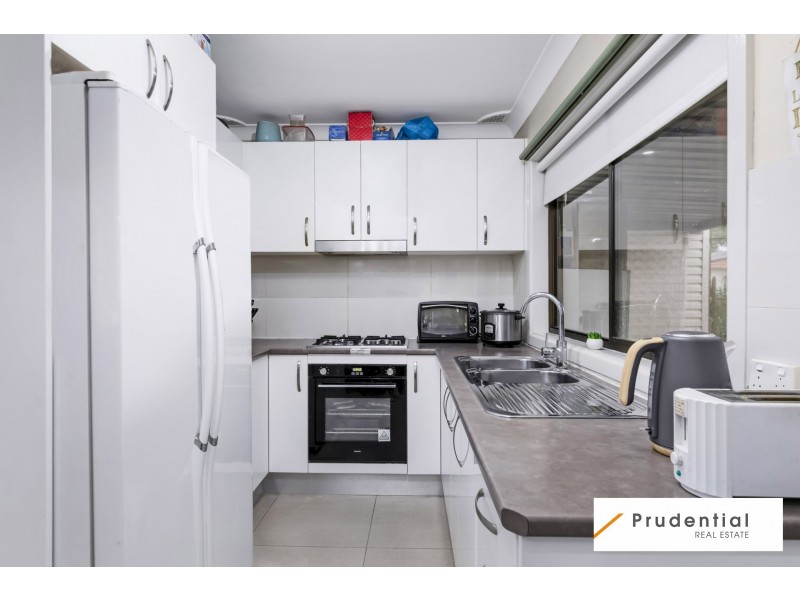 3 Sunset Avenue, Lurnea NSW 2170