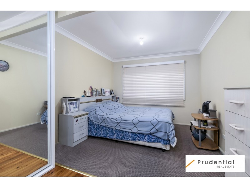 3 Sunset Avenue, Lurnea NSW 2170