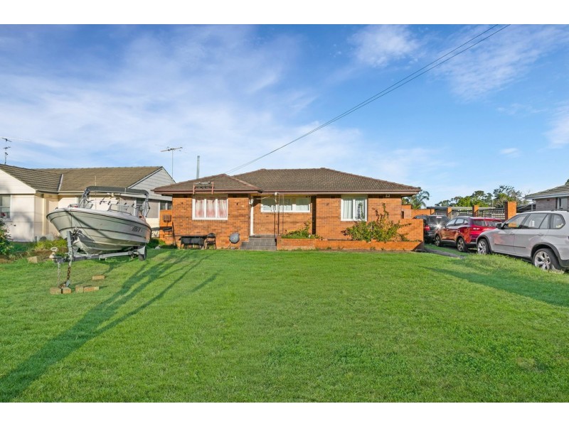 18 Mernagh Street, Ashcroft NSW 2168