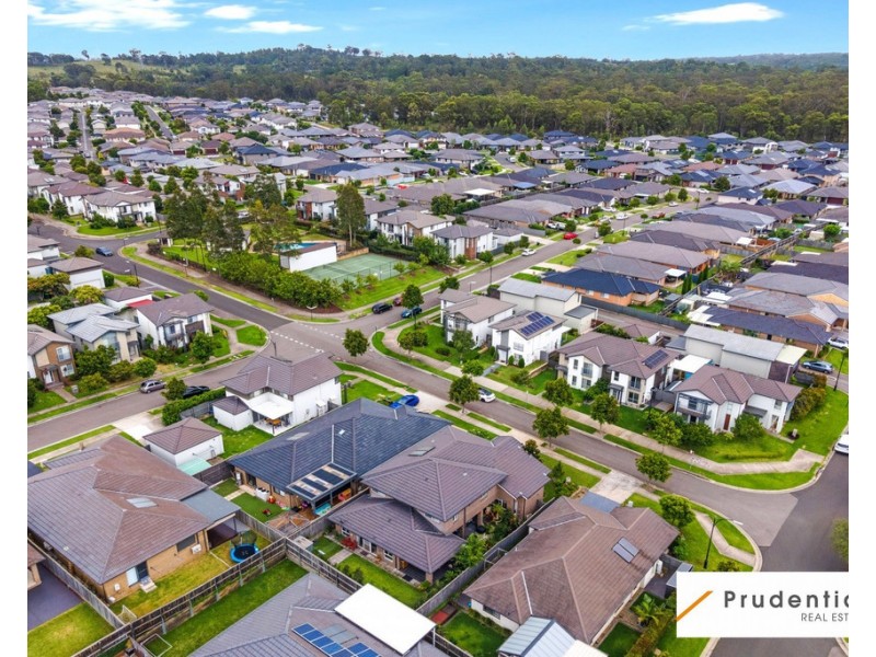 29 Truscott Avenue, Middleton Grange NSW 2171