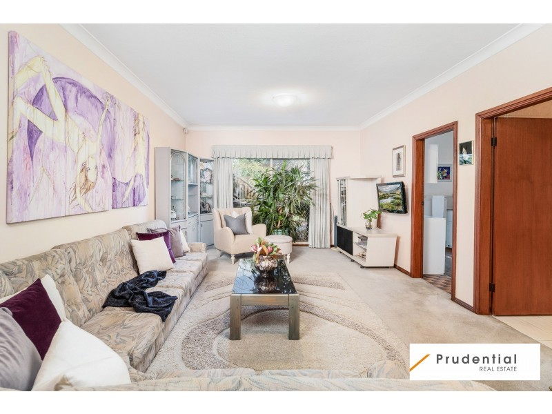 8 Ironbark Avenue, Casula NSW 2170