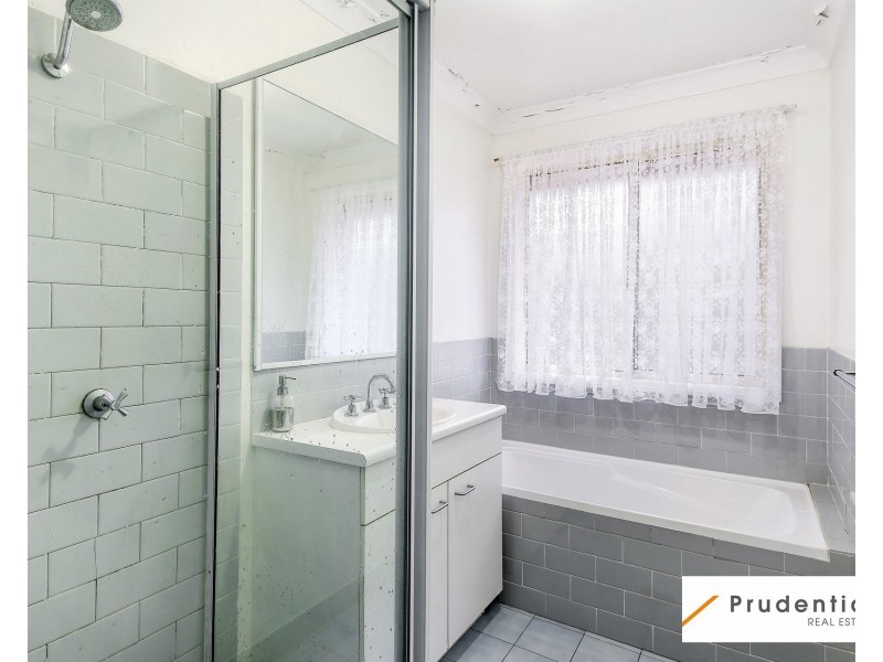 18 Liquidamber Drive, Narellan Vale NSW 2567