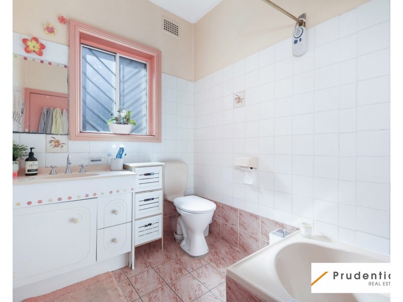 53 Grimson Crescent, Liverpool NSW 2170