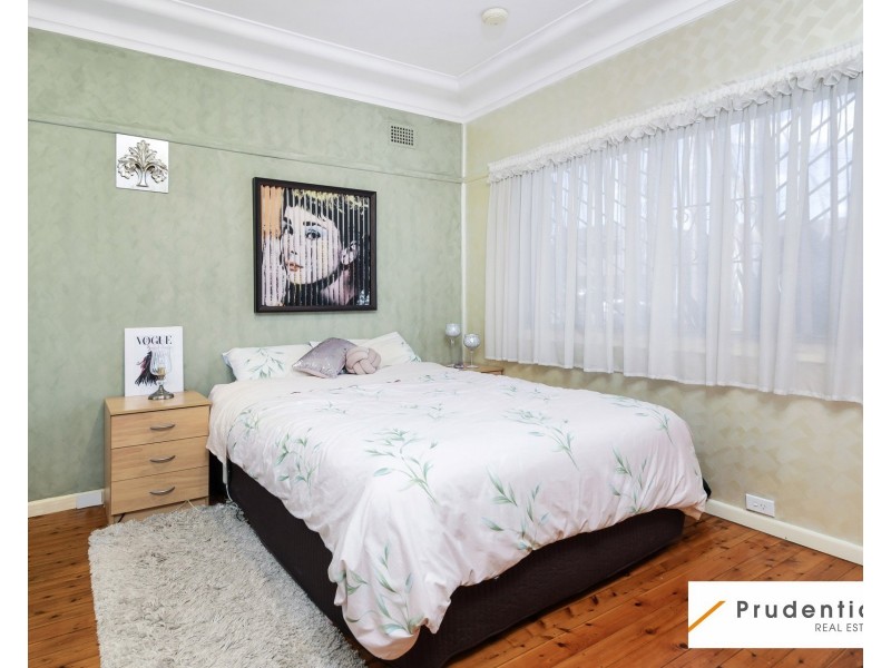 53 Grimson Crescent, Liverpool NSW 2170