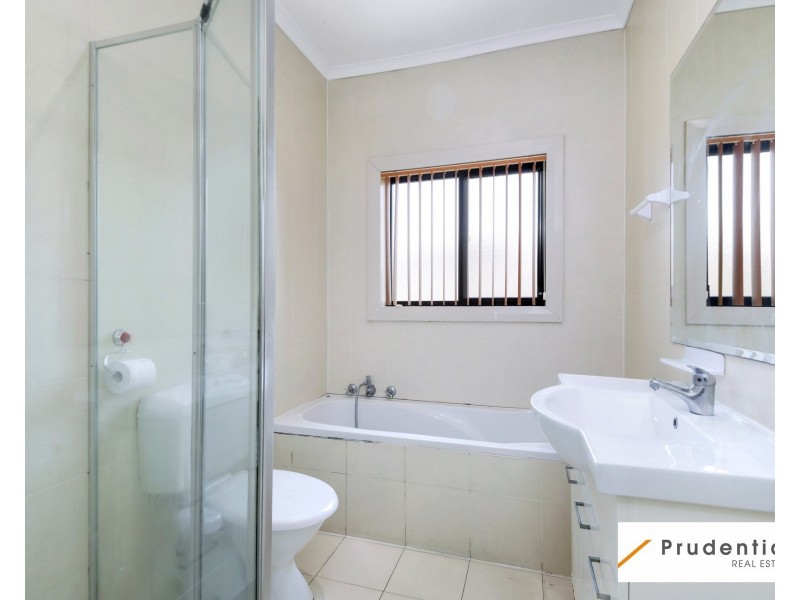 212 Green Valley Rd, Green Valley NSW 2168