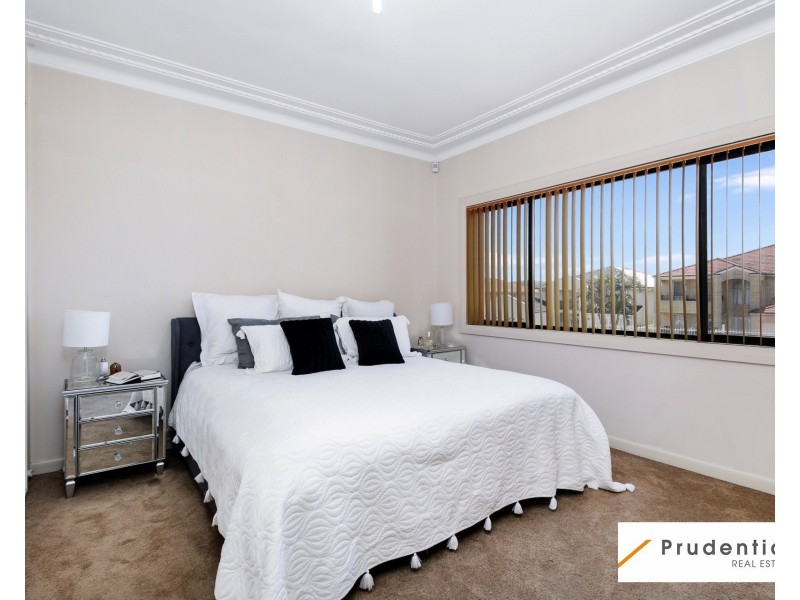 212 Green Valley Rd, Green Valley NSW 2168