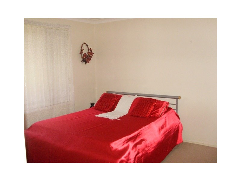 24 Horningsea Park Dr, Horningsea Park NSW 2171