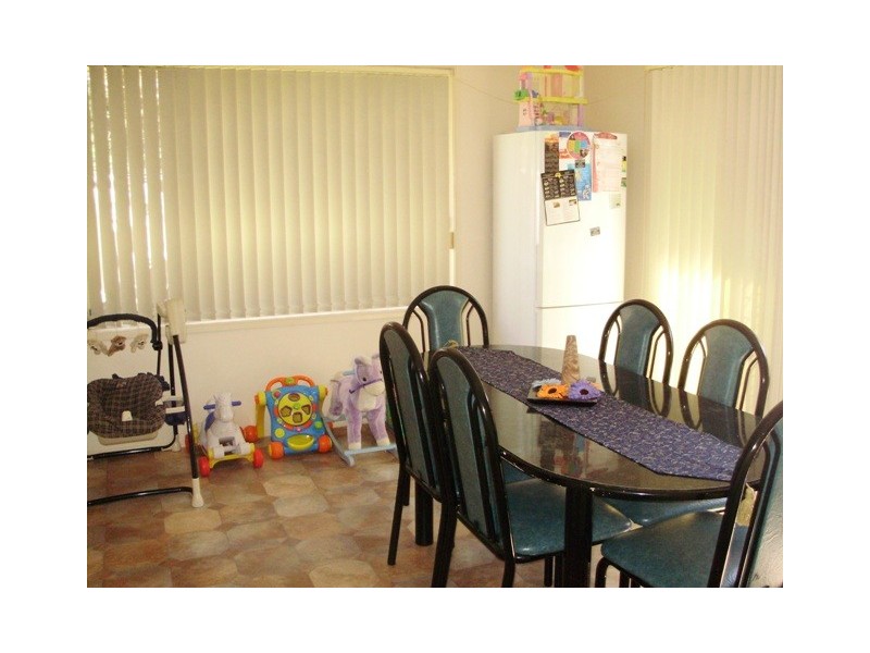 24 Horningsea Park Dr, Horningsea Park NSW 2171