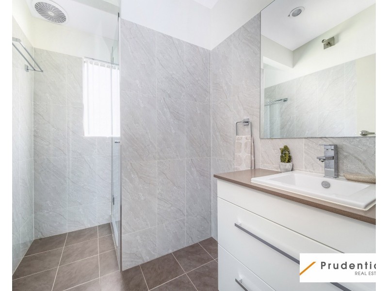 72 Medley Avenue, Liverpool NSW 2170