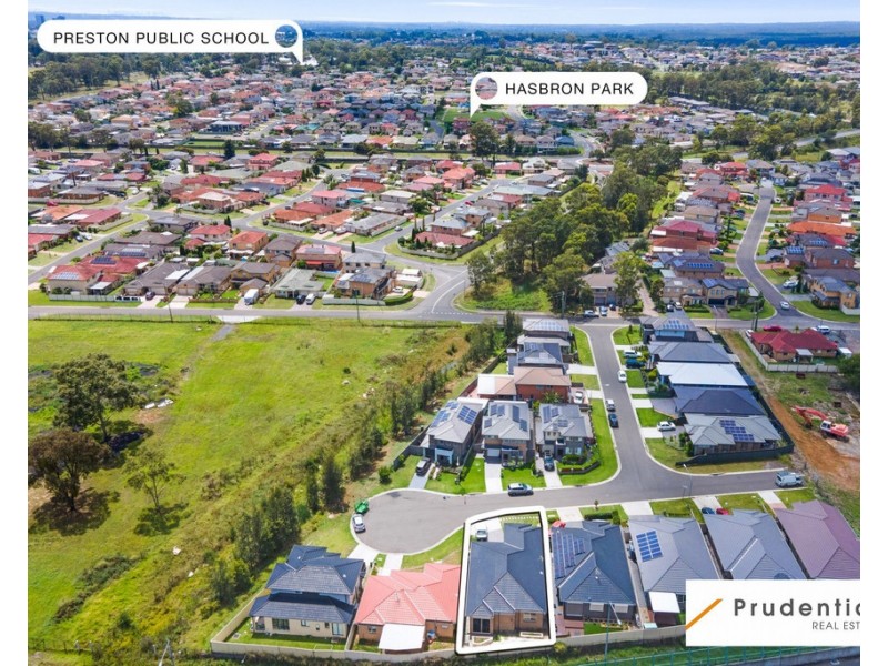 16 Split Close, Prestons NSW 2170