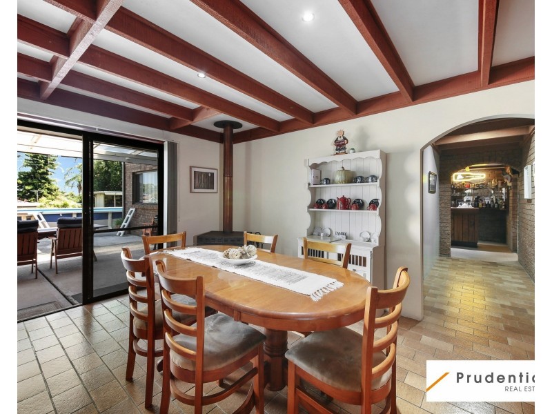 8 Ayshford Street, Casula NSW 2170