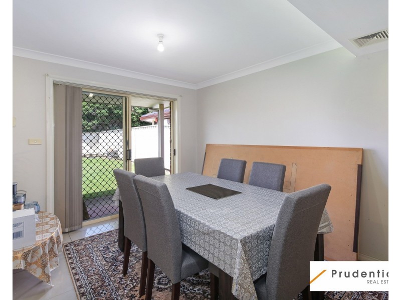 7a Cordelia Crescent, Green Valley NSW 2168