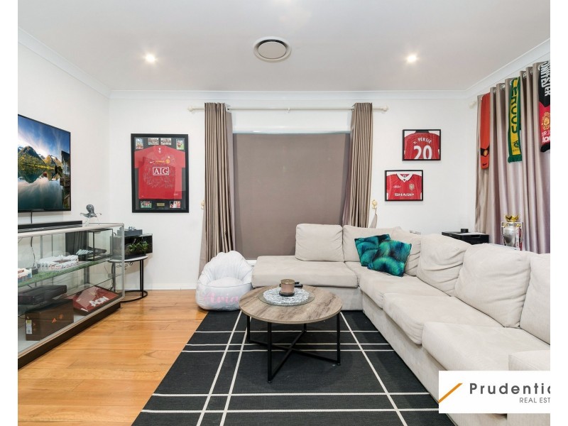 23 Sierra Avenue, Middleton Grange NSW 2171