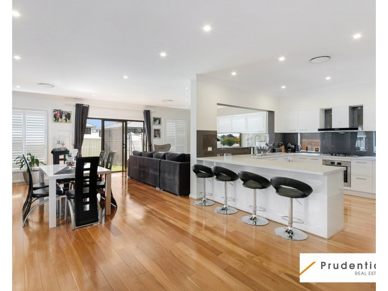 23 Sierra Avenue, Middleton Grange NSW 2171