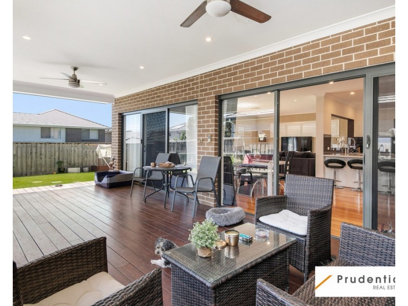 23 Sierra Avenue, Middleton Grange NSW 2171