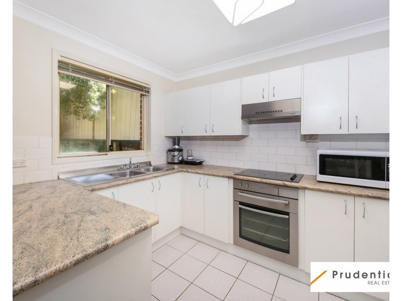 4/182 Leacocks Lane, Casula NSW 2170