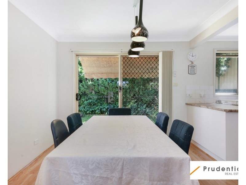 4/182 Leacocks Lane, Casula NSW 2170