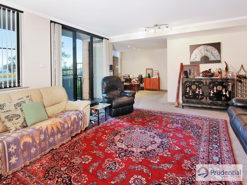 8/11-13 Charles St, Liverpool NSW 2170