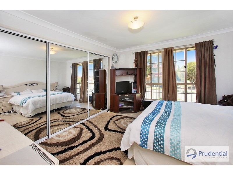 62 Box Rd, Casula NSW 2170