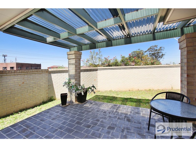 62 Box Rd, Casula NSW 2170