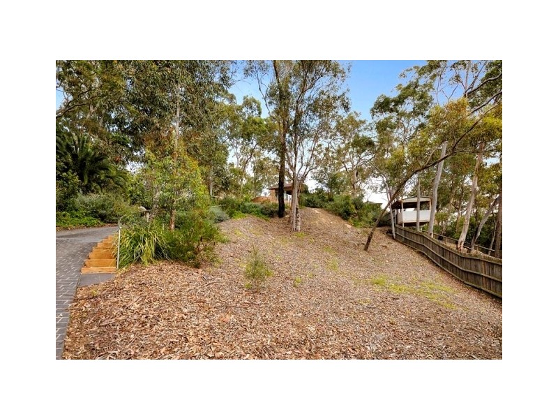26 St George Cres, Sandy Point NSW 2172