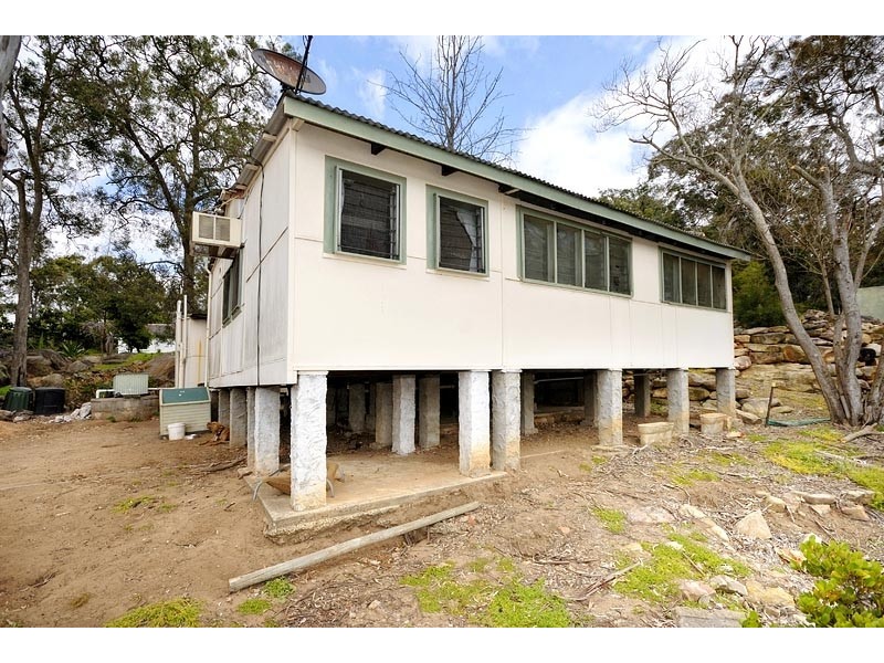 26B St George Cres, Sandy Point NSW 2172