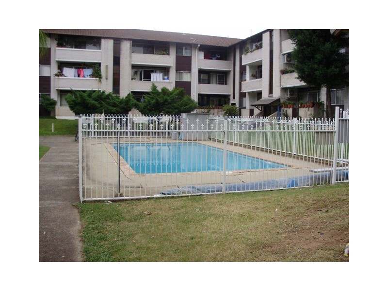 15/79 Memorial Ave, Liverpool NSW 2170
