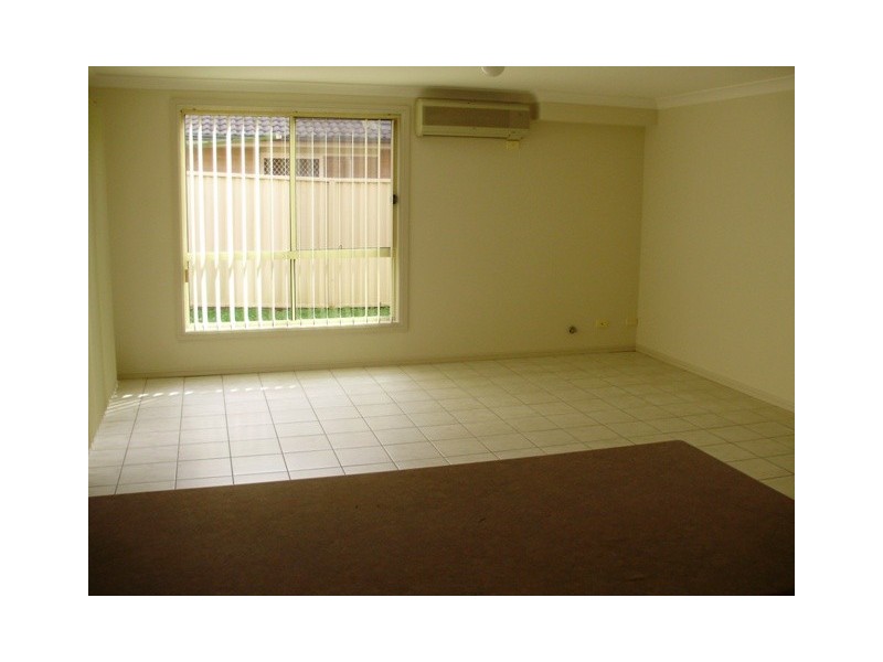 2 O’Keefes Pl, Horningsea Park NSW 2171