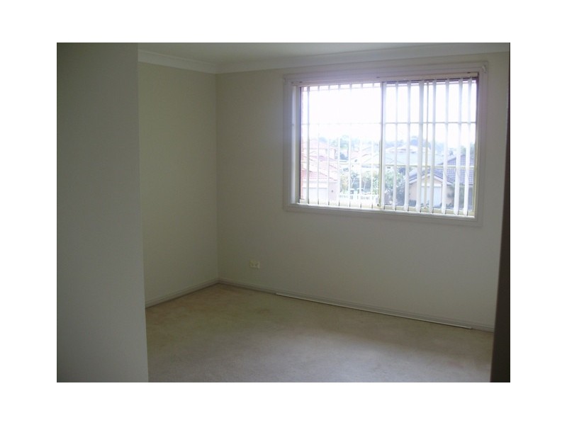 2 O’Keefes Pl, Horningsea Park NSW 2171