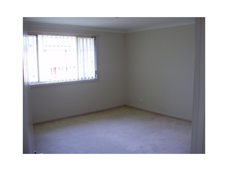 2 O’Keefes Pl, Horningsea Park NSW 2171