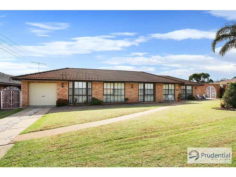 81 Clyde Ave, Moorebank NSW 2170