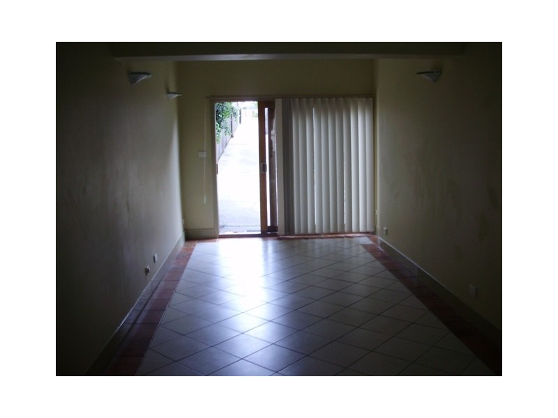 33 Atkinson St, Liverpool NSW 2170